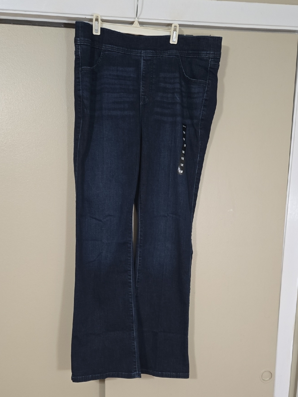 Torrid Dark Indigo Flare Lean Jean Slim Boot Jeans Size1R NWT